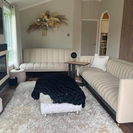 The Lodge At Haggerston Castle Beal Экстерьер фото